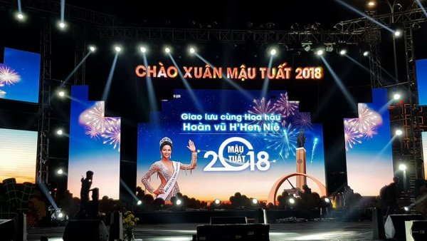 634074 Chao xuan 2018 truc tiep Dai Truyen Hinh DRT Tinh Dak Lak 5