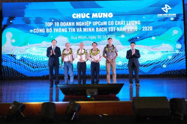 723668 hoi nghi doanh nghiep thuong nien 2020 ddh led 5