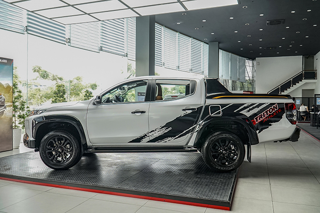 Mitsubishi Triton Athlete 1